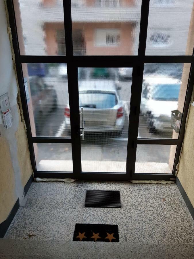 My Miracle Apartment Zagreb Extérieur photo